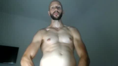 artur833 online show from August 3, 9:10 pm