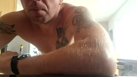 ash0968656 online show from August 3, 12:33 pm