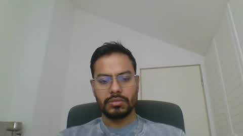 asharma1984xyz online show from January 13, 8:19 am