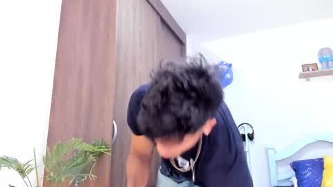 my name real is camilo online show from January 17, 6:25 pm