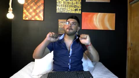 ashwin_koch online show from March 3, 3:03 am