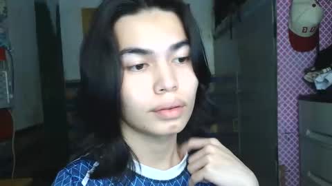 asian_babyboi online show from March 7, 2:15 pm