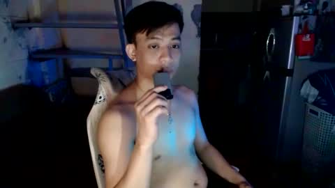 asiandreamboyx online show from January 26, 3:36 pm