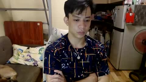 asiandreamboyx online show from February 14, 2:33 pm