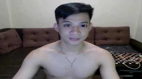 asiandreamboyx online show from March 3, 2:44 am