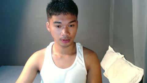 asianhunk_jamesx online show from September 8, 7:57 pm