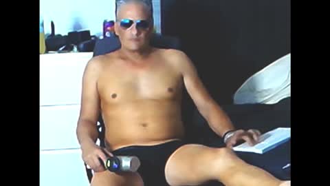 askil8802 online show from March 24, 11:59 am