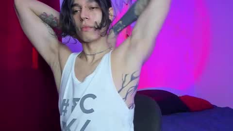 asmodeuszz online show from December 7, 6:37 pm