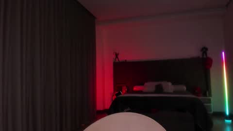 astonhills online show from September 21, 1:39 am