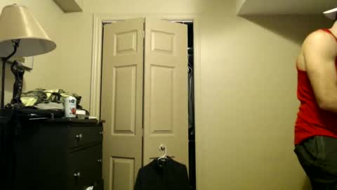 tommycb55555 online show from January 3, 4:33 am