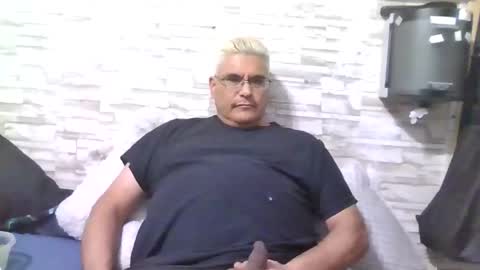 A online show from January 19, 11:23 am