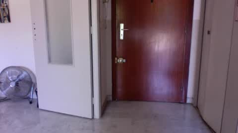 auguste688483 online show from May 23, 8:53 am