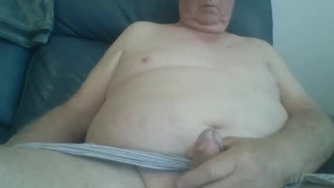 aussie1955 online show from December 5, 7:51 pm