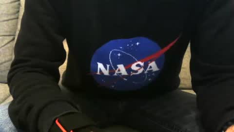 Austin online show from December 10, 11:22 am