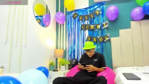 Austin online show from December 29, 4:40 pm