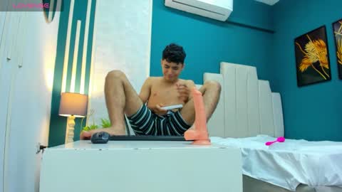 Austin online show from December 21, 5:51 pm