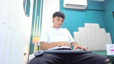 Austin online show from February 3, 8:03 pm