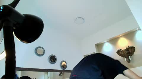 AUSTIN  online show from January 31, 2:04 am