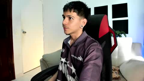 Austin online show from April 15, 7:58 pm