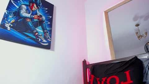 astin nice online show from October 22, 3:49 pm