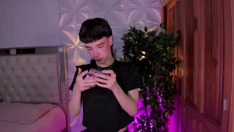 austin_rouse online show from September 28, 3:59 am