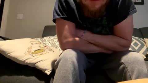 averagebar online show from November 7, 8:56 pm