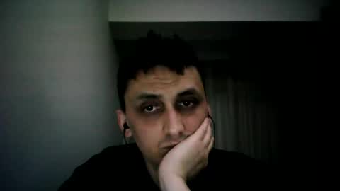 awesenheit online show from April 3, 7:54 pm