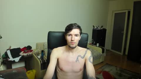 Justin online show from November 26, 4:21 pm