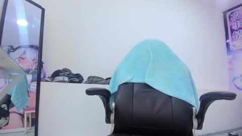 Axel online show from October 8, 10:36 pm