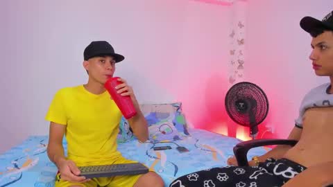 AXEL online show from November 26, 8:34 pm