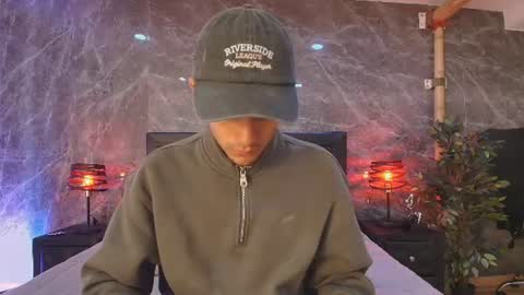 axel_draven online show from June 24, 12:30 pm