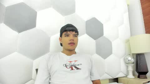 Axel Forte online show from December 14, 1:18 pm