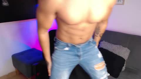 axell online show from November 29, 1:40 am