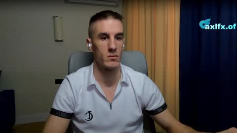 Axl online show from April 15, 2:33 am