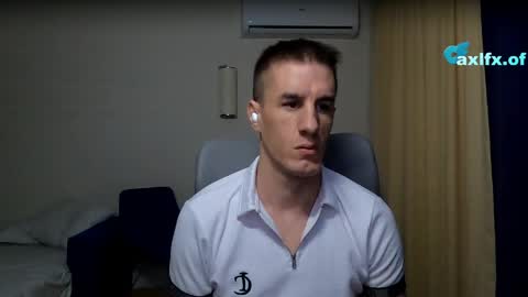 Axl online show from April 2, 1:47 am