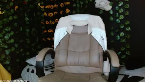 OF GxoXabs online show from December 20, 5:18 pm