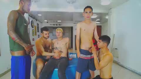 Snapshot of backyardigans chatting on December 26, 12:49 pm backyardigans online show from December 26, 12:49 pm