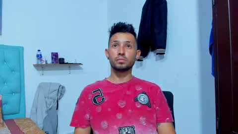 s   online show from November 3, 12:26 am