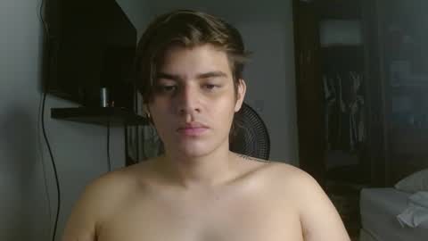 badbunny_69_ online show from February 22, 5:58 pm