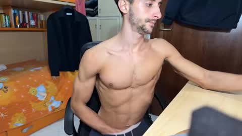 Snapshot of badguy_22 chatting on October 12, 5:51 pm Badguy online show from October 12, 5:51 pm