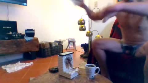 Mexican livin Off the Wall online show from November 22, 9:58 pm