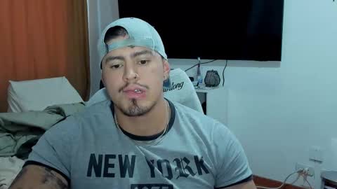 Andres -  online show from March 19, 1:03 pm