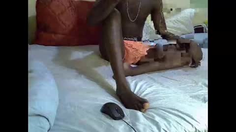 black is beauty online show from November 27, 10:19 am