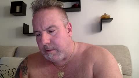 banana5289 online show from April 7, 9:04 pm