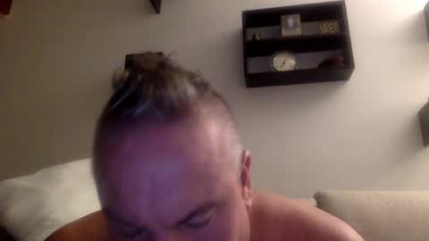 Snapshot of banana5289 chatting on October 11, 11:03 am banana5289 online show from October 11, 11:03 am
