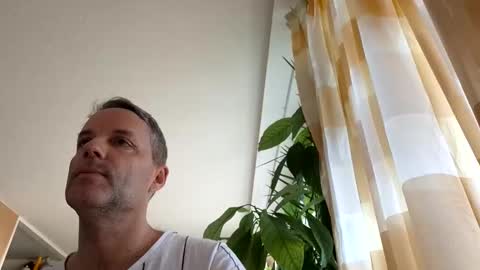 bananasplit1900 online show from February 5, 8:43 am