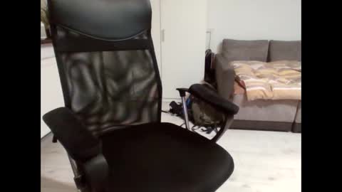 bart_1987 online show from March 22, 8:03 pm