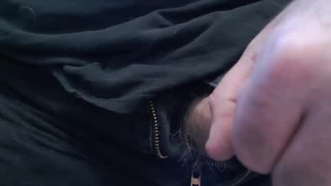 bass_man_ii online show from December 3, 4:13 pm