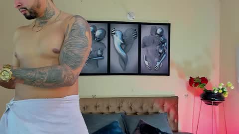 bastian_jones1 online show from February 12, 7:02 pm