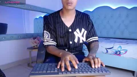 Bastian online show from October 19, 5:01 am